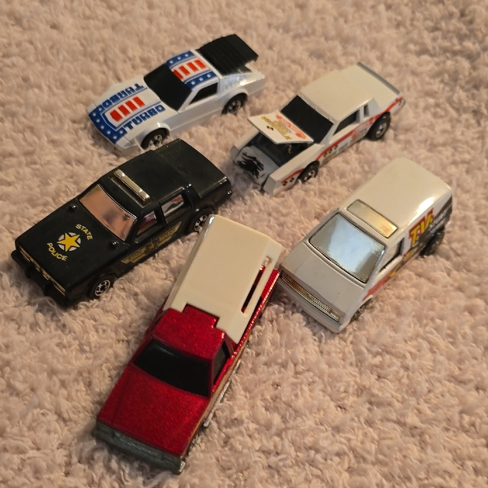 ♡♡♡ Hot Wheels Crack-ups & Flips Bundle - Picture 4 of 7